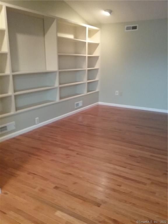 Building Photo - 45 Highland Rd