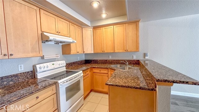 Building Photo - 55 Grenada St