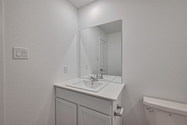 Building Photo - 28930 Rustic Windmill Wy