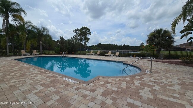 Building Photo - 149 Broyles Dr