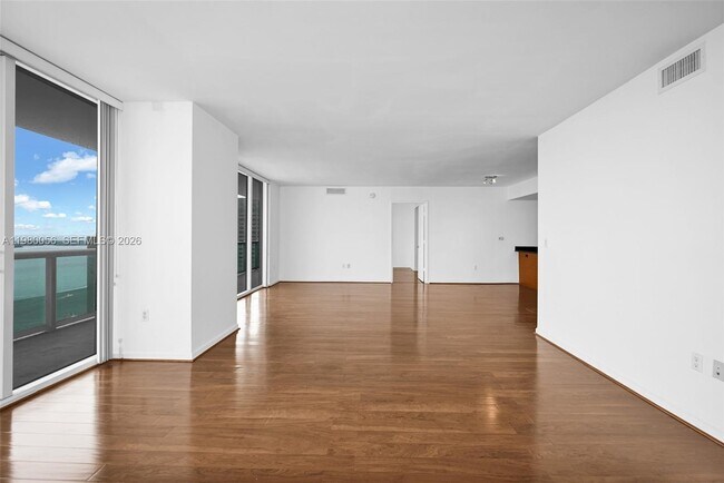 Building Photo - 50 Biscayne Blvd