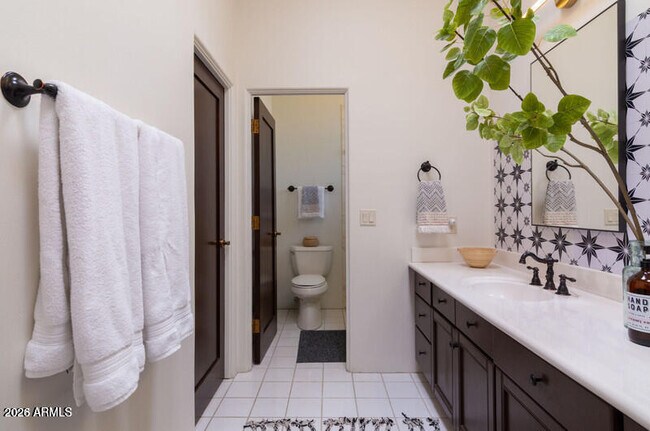 Building Photo - 9796 E Gamble Ln