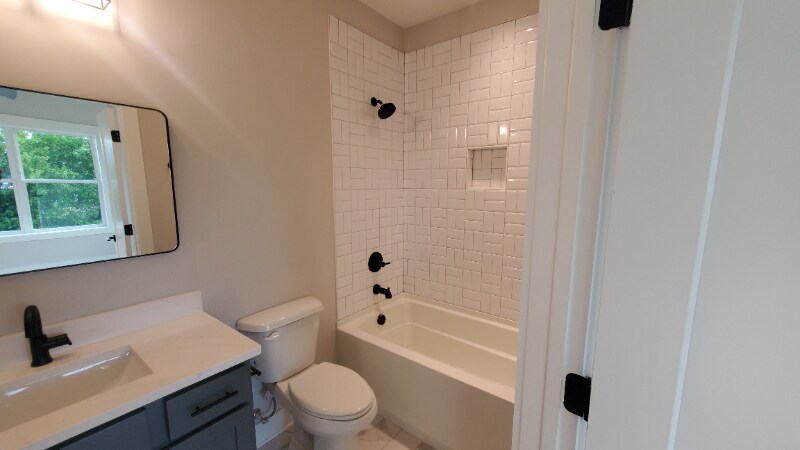 Building Photo - 115 Green St