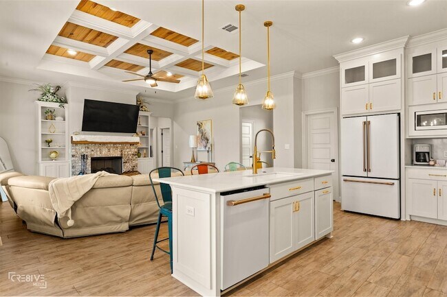 Building Photo - 440 LEGACY Pl