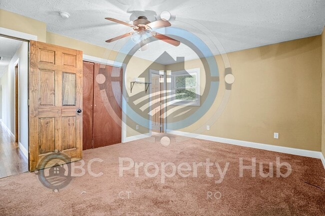 Building Photo - 118 Carter Ln