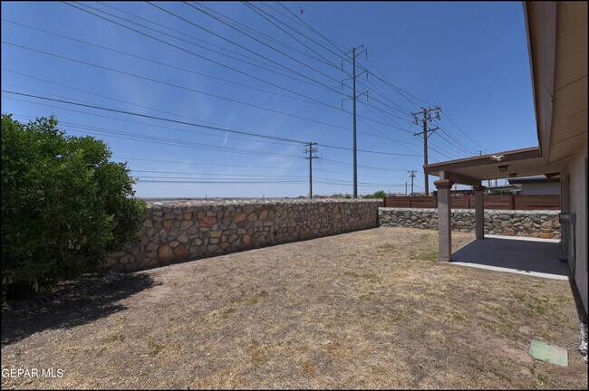 Building Photo - 6617 Berringer St