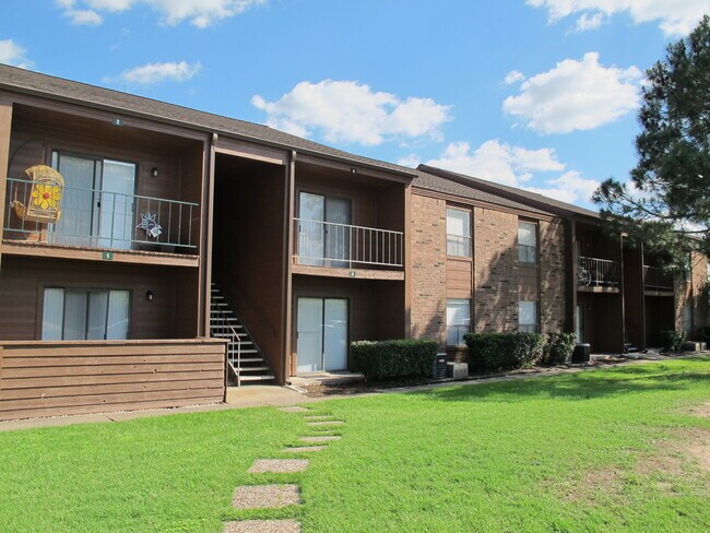 Building Photo - College Station, 1 bedroom / 1 bath condo - Cripple Creek Condos