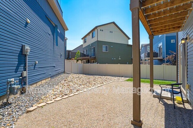 Building Photo - 6020 Ashmore Ln