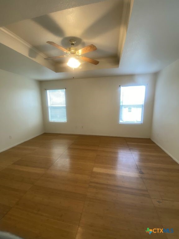 Building Photo - 5406 Oster Dr