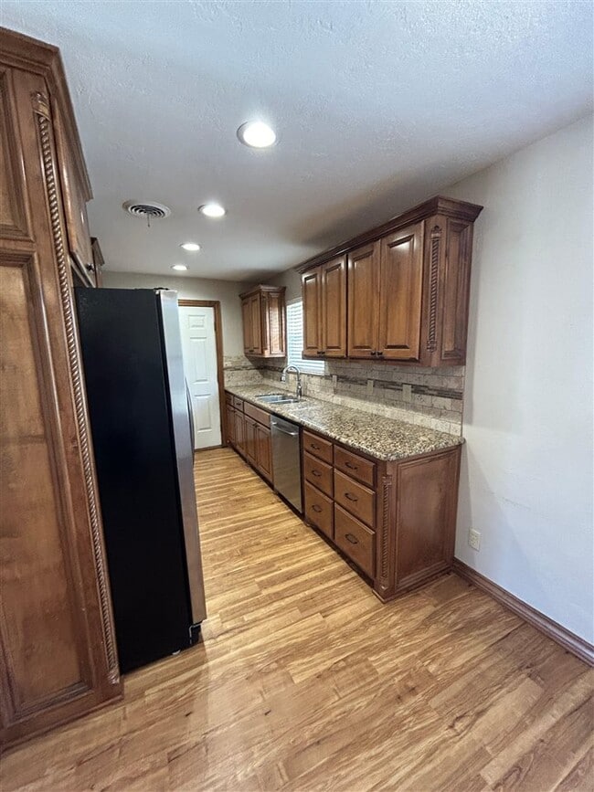 Building Photo - 2311 NW 43rd St