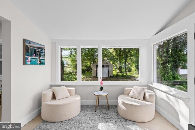 Building Photo - 4 E Haddon Ave