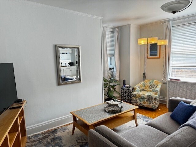 Building Photo - 21 Beacon St