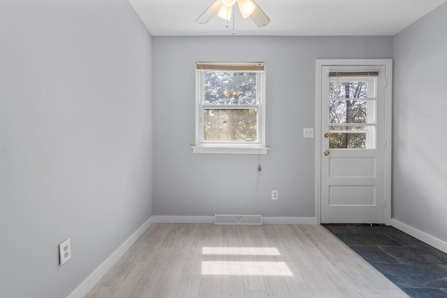 Building Photo - 75 Saltonstall Pky