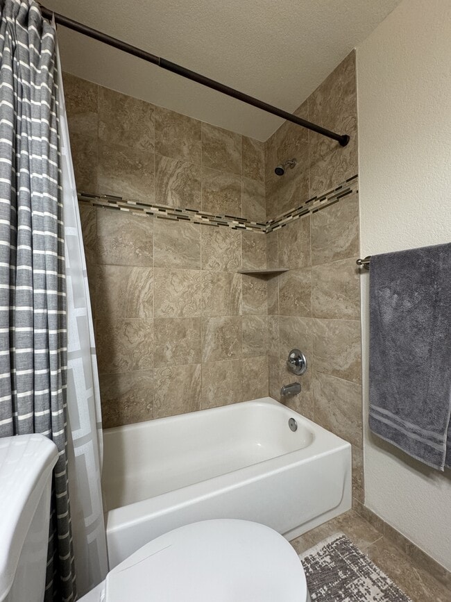 Building Photo - 2603 E Nichols Cir