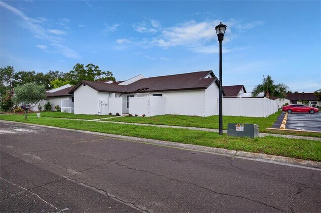 Building Photo - 5408 Marlwood Ct