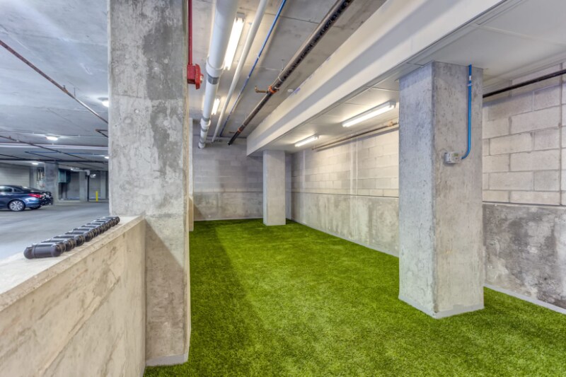 Building Photo - 797 W Van Buren St