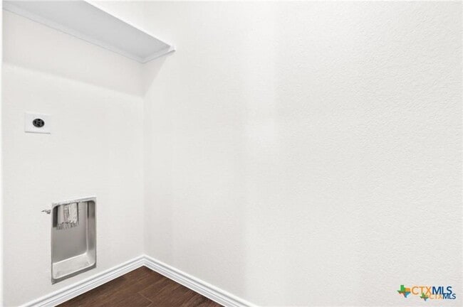 Building Photo - 5111 Rose Petal Ct