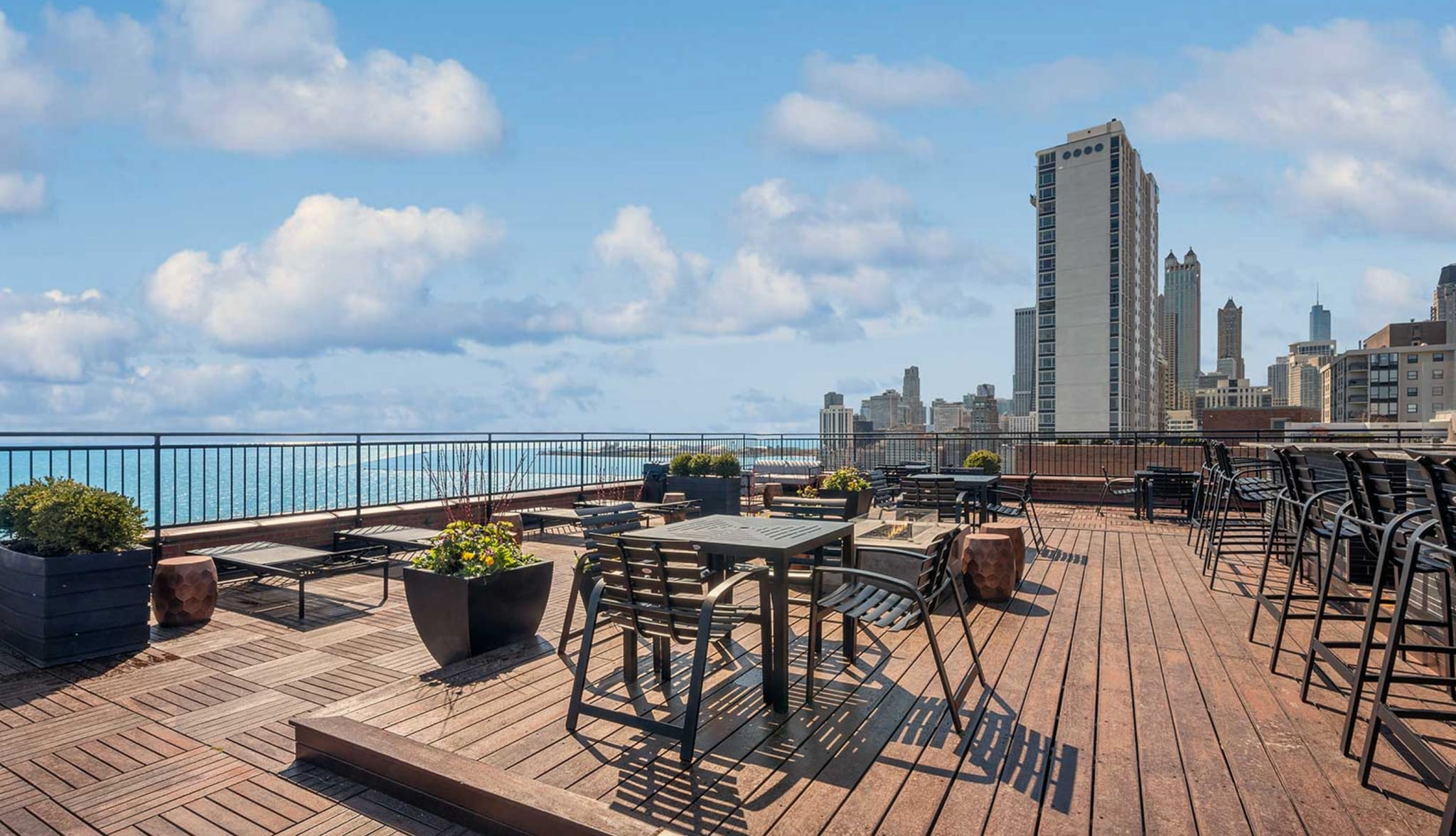 Building Photo - 1300 N Lake Shore Dr