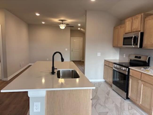 Building Photo - 1st Month Free!