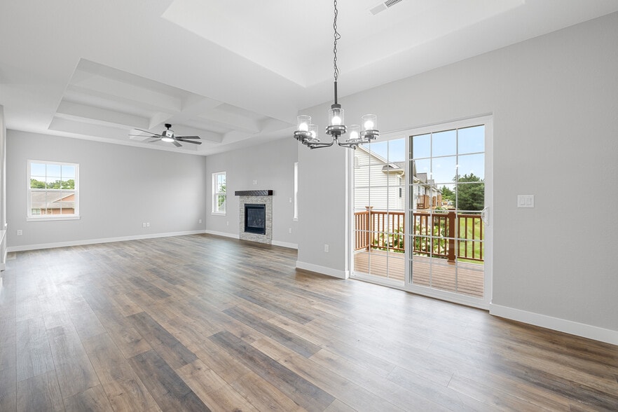 Building Photo - 1844 Woodland Way