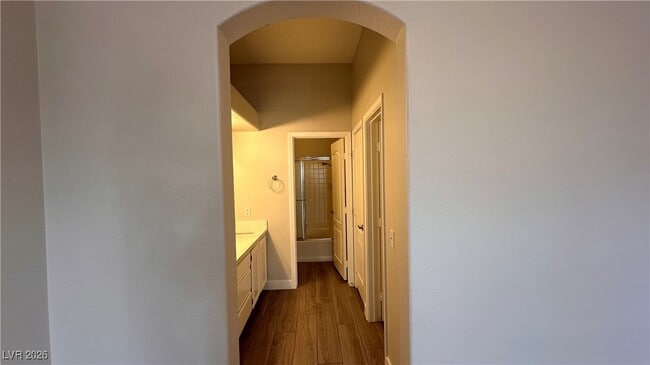 Building Photo - 5252 Island Chain Rd