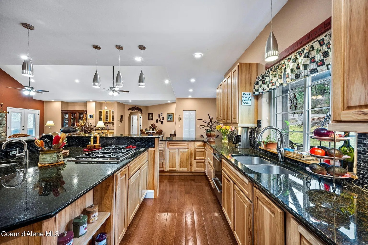 Building Photo - 14563 N Saddle Ridge Rd