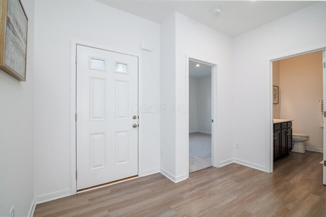 Building Photo - 468 Rochdale Run