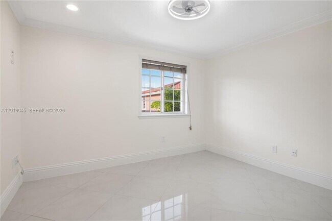 Building Photo - 7773 SW 94th Ln