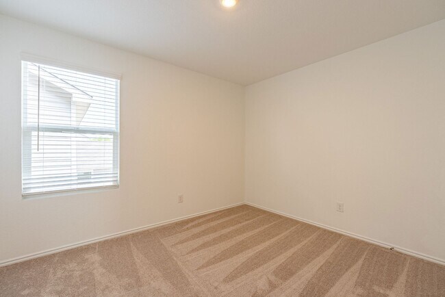 Building Photo - Brand New Modern Home with Included Applia...