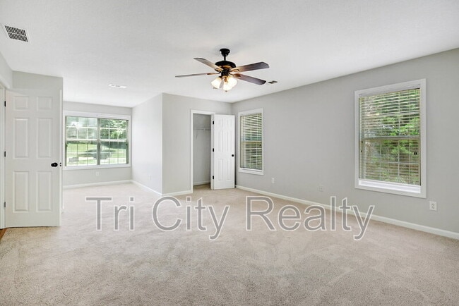 Building Photo - 75 Rock Mill Ct