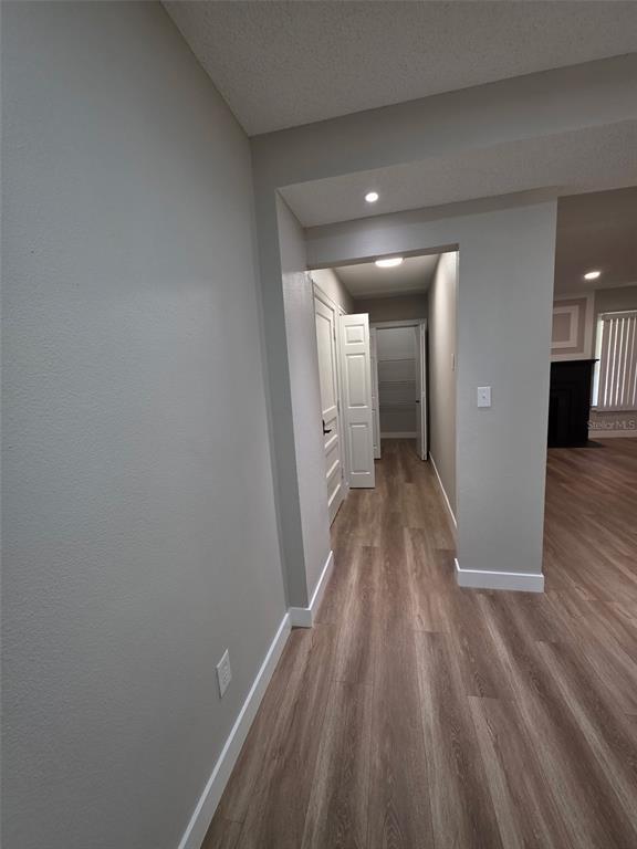 Building Photo - 2104 Crill Ave