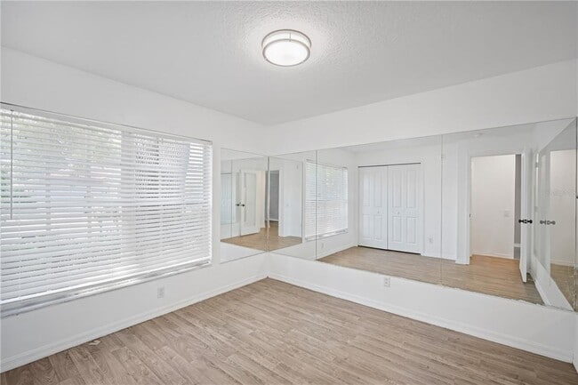 Building Photo - 5513 Terrain De Golf Dr