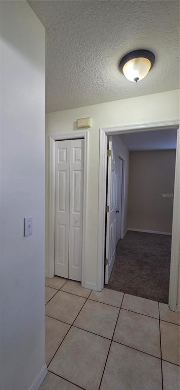 Building Photo - 4828 Jeanette Ct