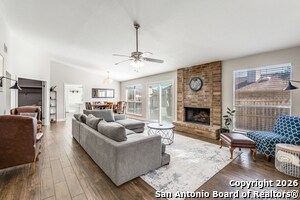 Building Photo - 201 Sunrise Canyon Dr