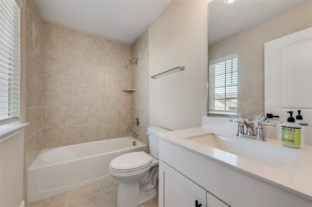 Building Photo - 1116 Rumble Dr