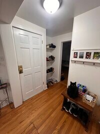 Building Photo - 17 Idlewild Park