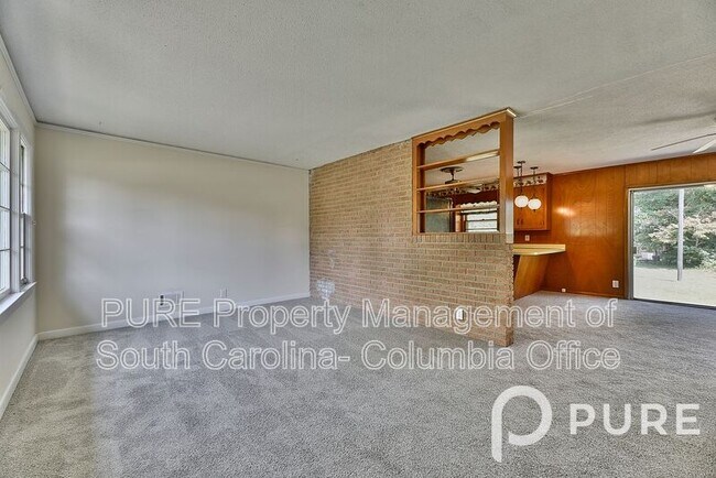 Building Photo - 5912 Barksdale Dr