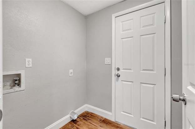 Building Photo - 12217 Hidden Brook Dr