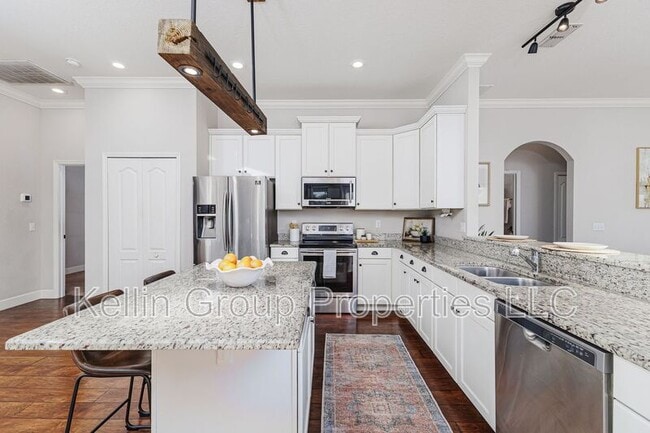 Building Photo - 1455 Silver Leaf Dr