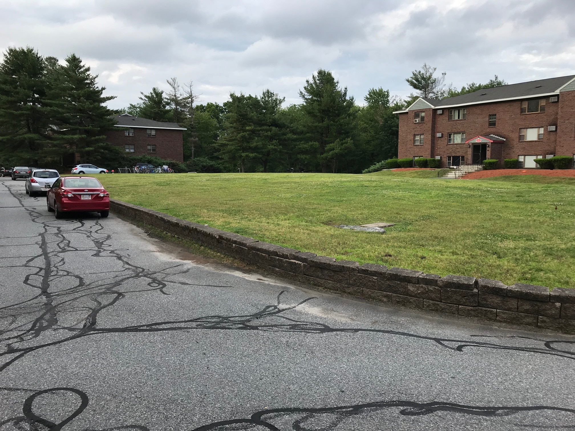 Building outside - 42 Swanson Ct