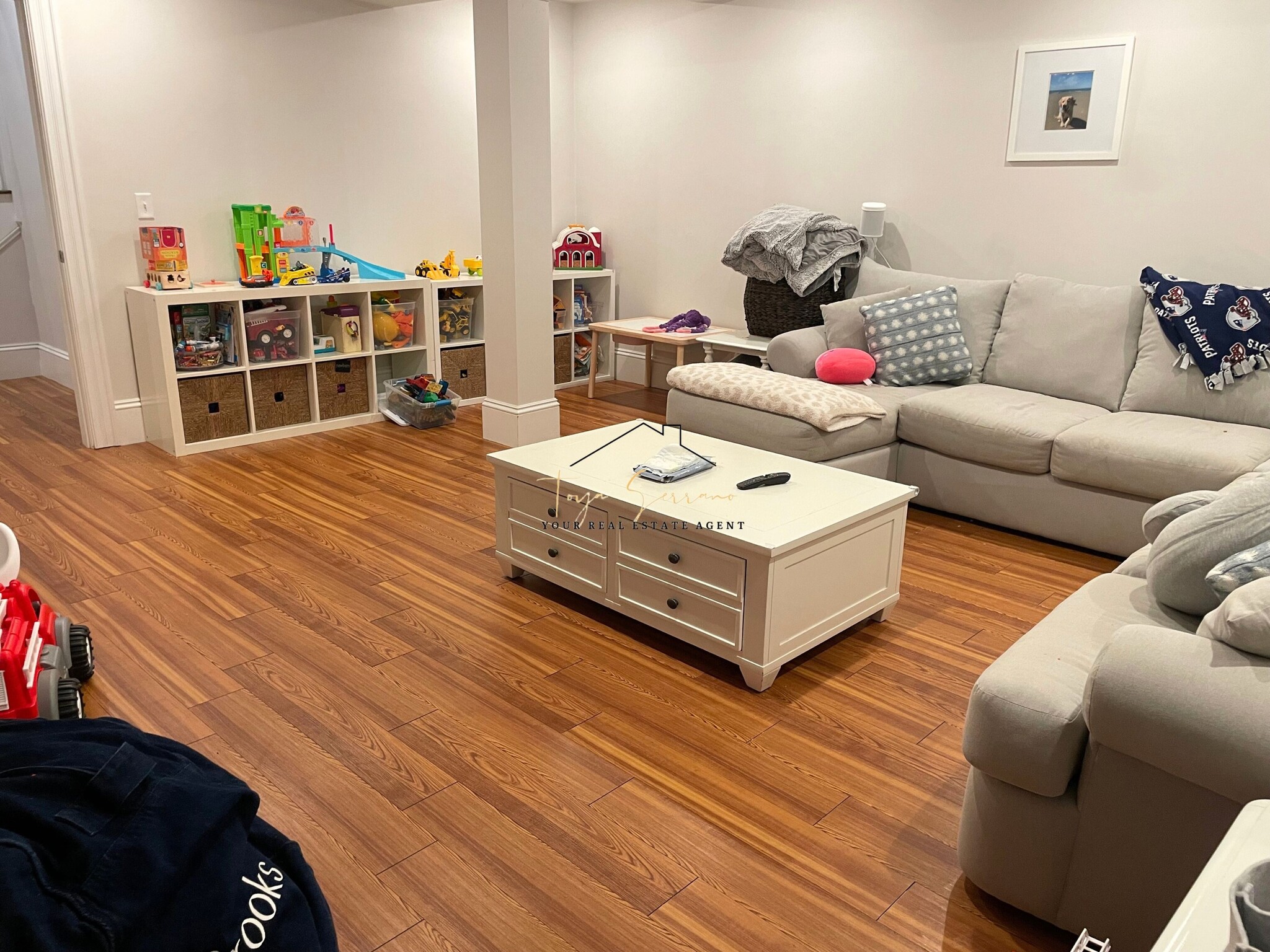 Building Photo - 2044 Beacon St