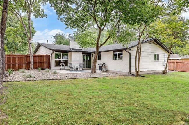 Building Photo - 1415 Mearns Meadow Blvd