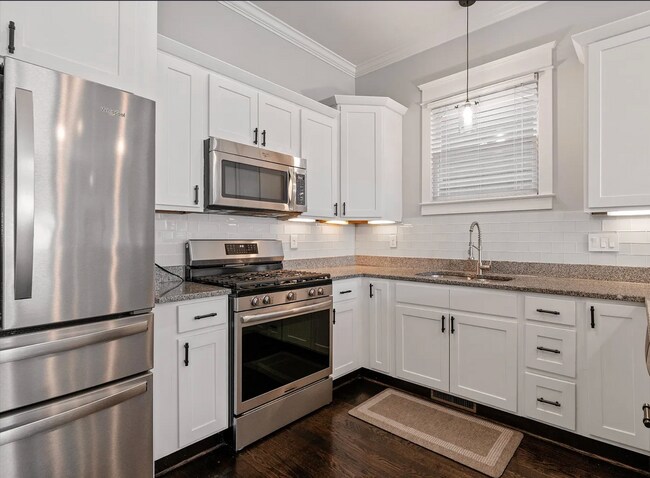 Building Photo - Live in the heart of The Nations in this beautifully maintained 3-bedroom, 2.5-bath home, 2 Car C...