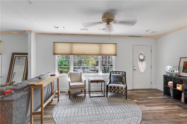 Building Photo - 1984 Mcjenkin Dr NE