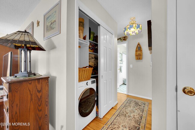 Building Photo - 310 Maryland Ave