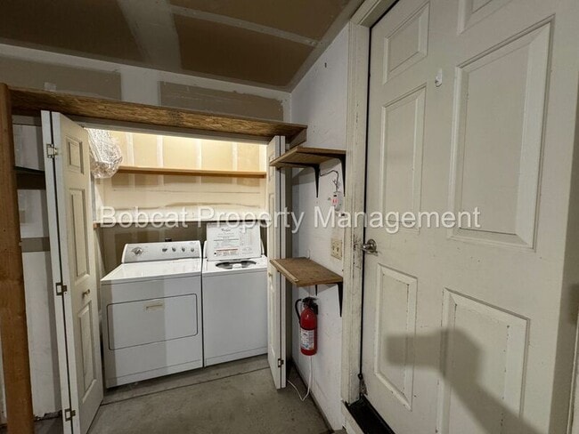 Building Photo - 326 Sandalwood Dr