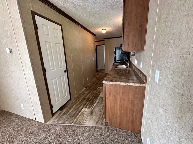 Building Photo - 70 W Arizona