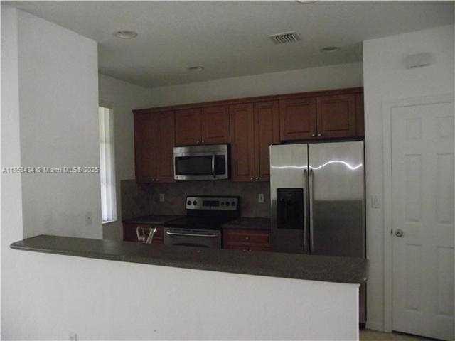 Building Photo - 6063 SW 19th Ct