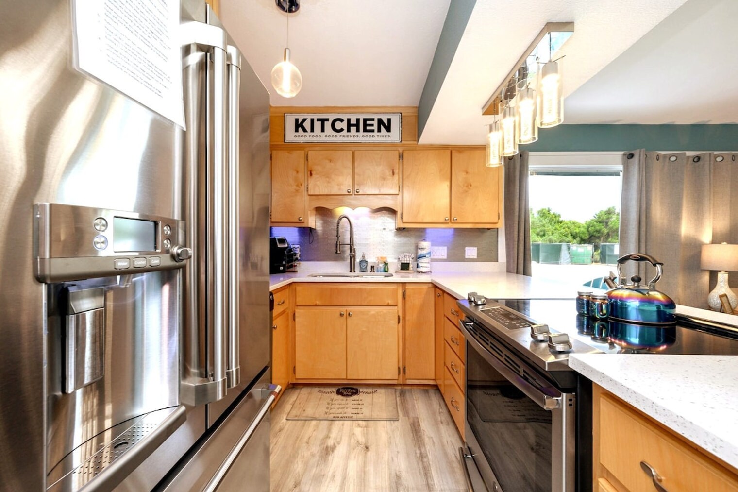 Building Photo - 4000 Gulf Terrace Dr