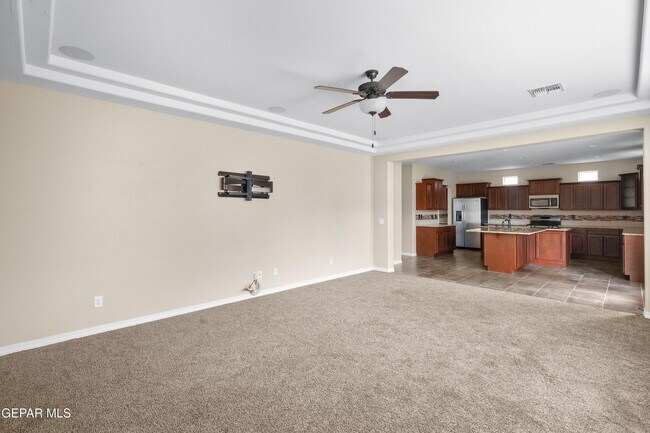 Building Photo - 14940 Tim Hardaway